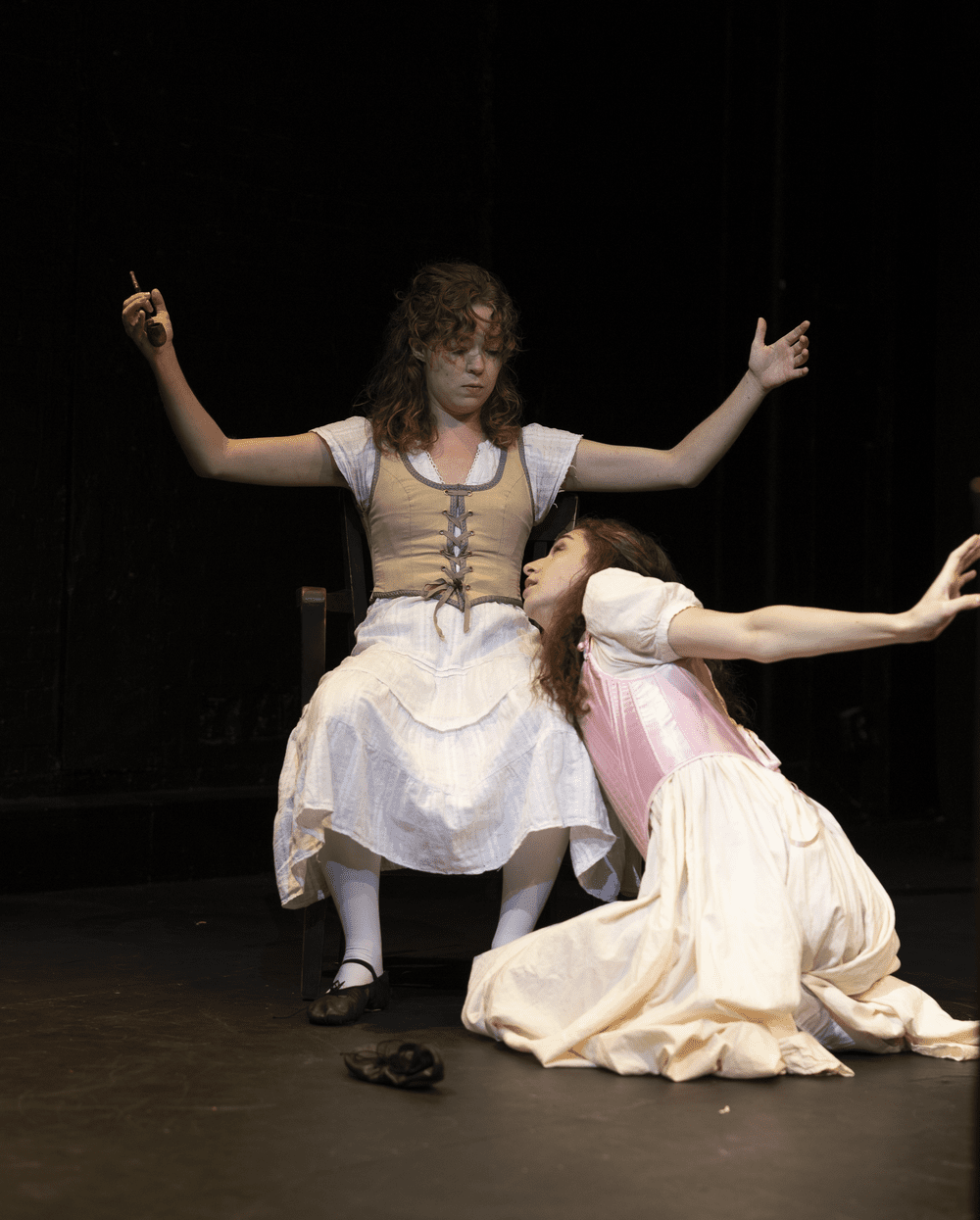 Bedfellows production photo